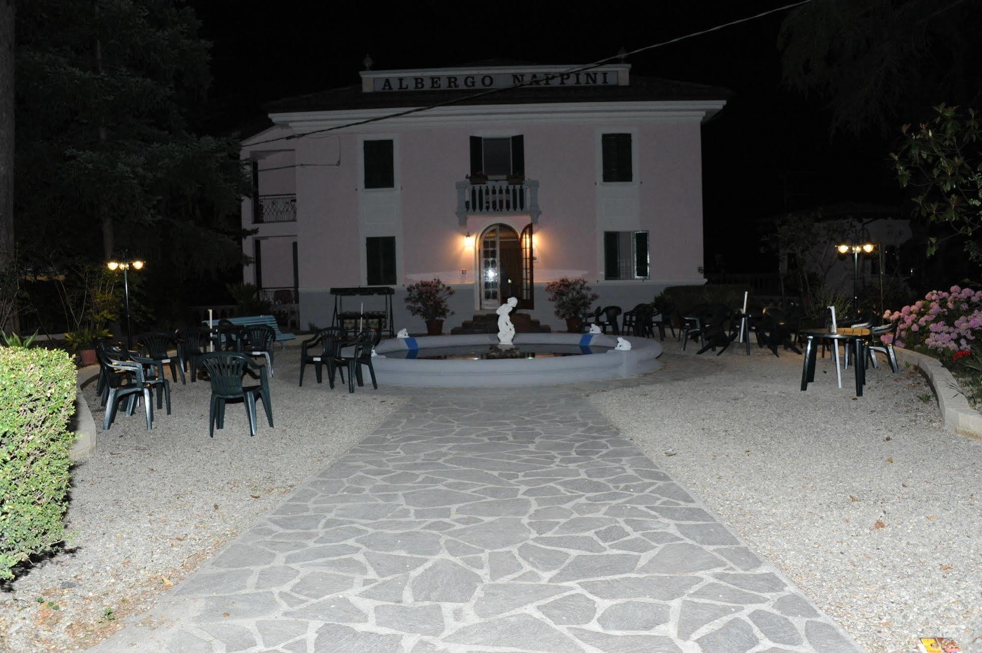 Albergo Nappini Lizzano In Belvedere Eksteriør bilde